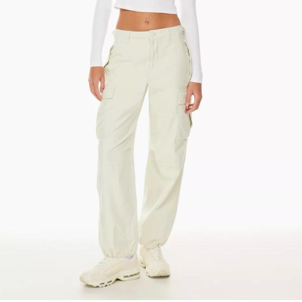 Aritzia TNA‎ Supply Cargo Pant Sz 00 in Light Birch Gorpcore Utility Streetwear - Picture 2 of 15